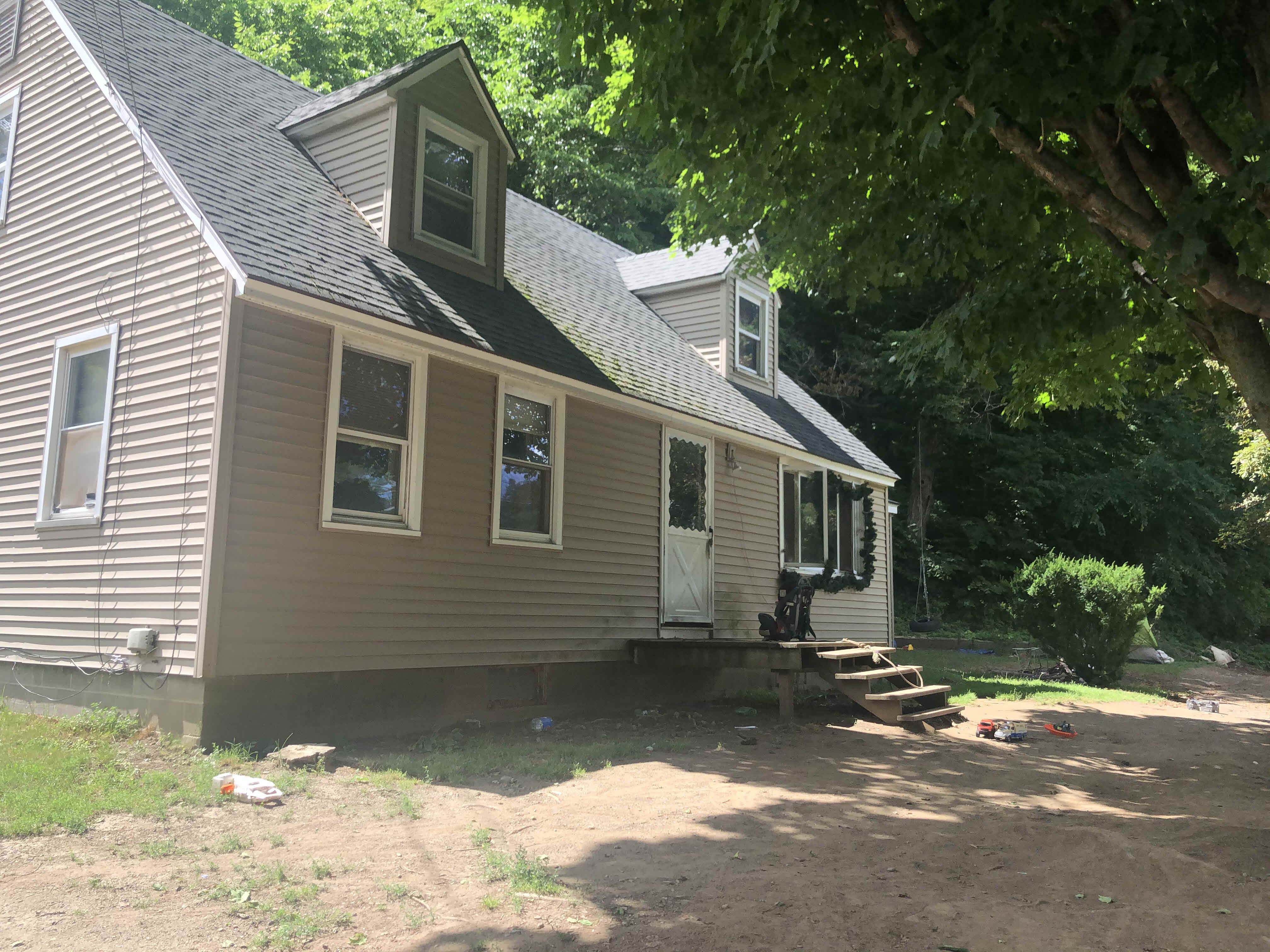 Building photograph for 56 UNDERMOUNTAIN ROAD